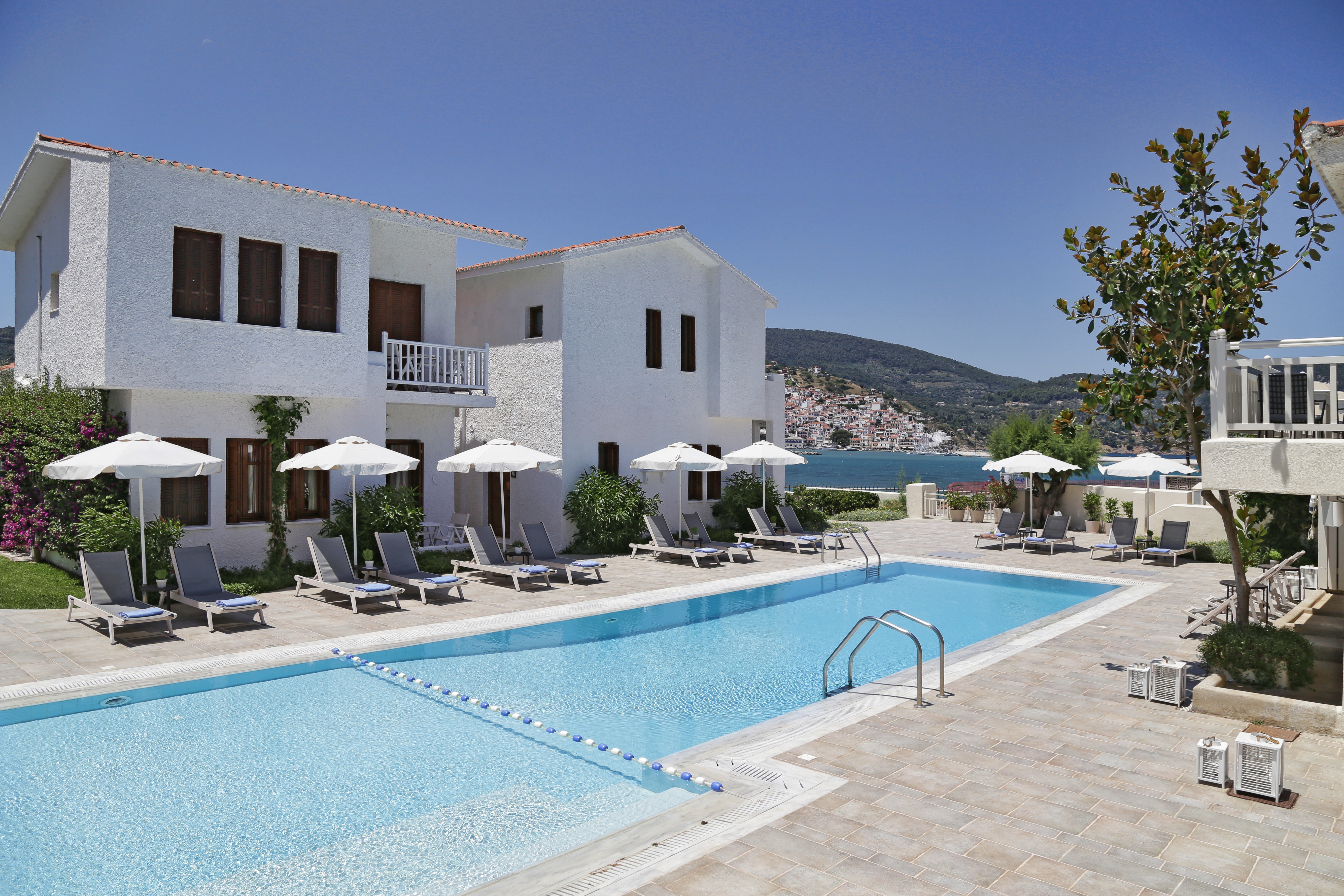 Skopelos village hotel 5